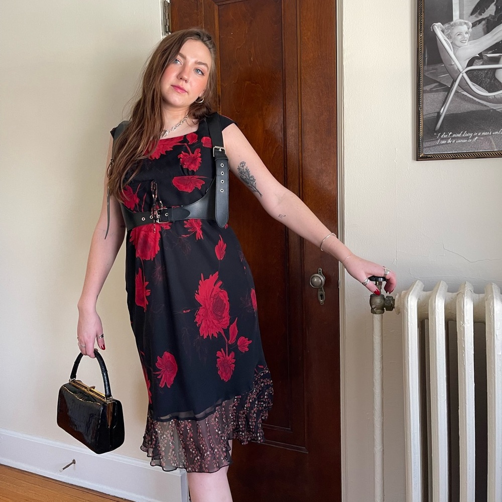 VTG 90s Black and Red Floral Babydoll Midi Dress